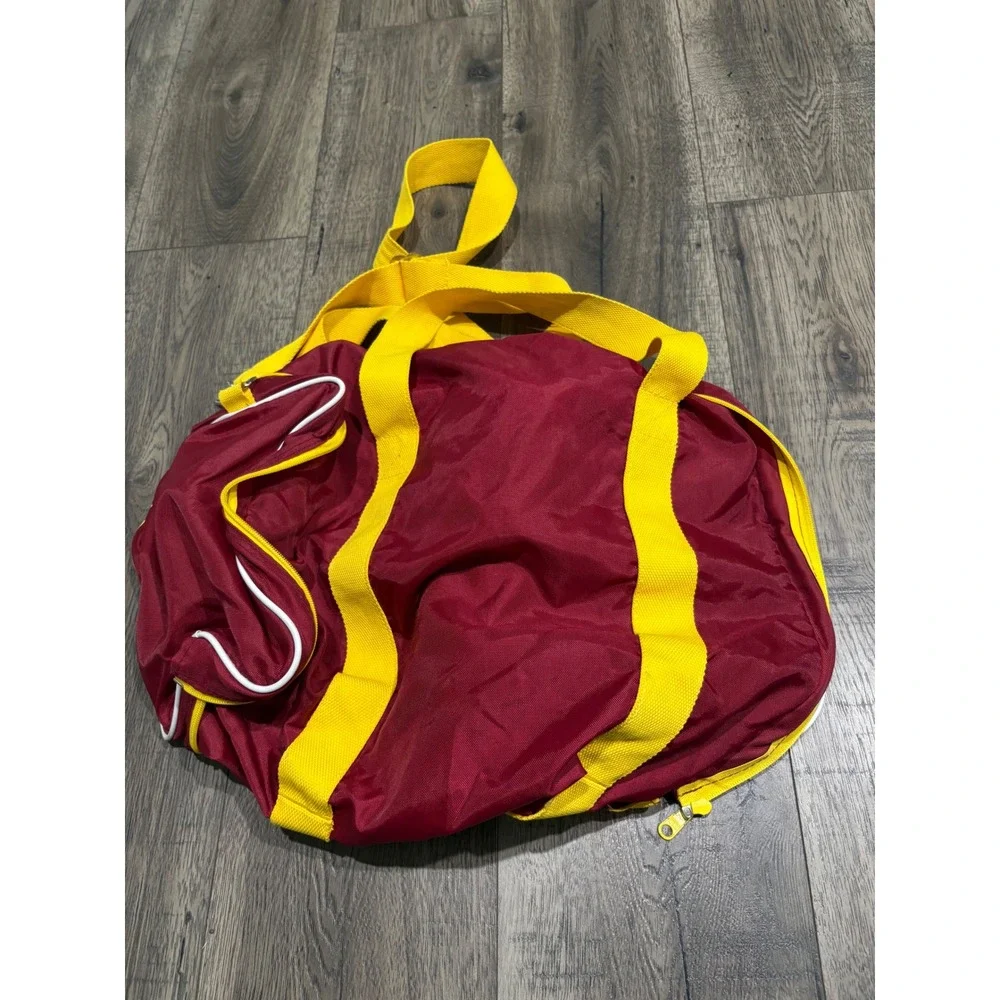 EDS West Washington Redskins Duffel Bag Unisex Large Burgundy Good Vintage NFL